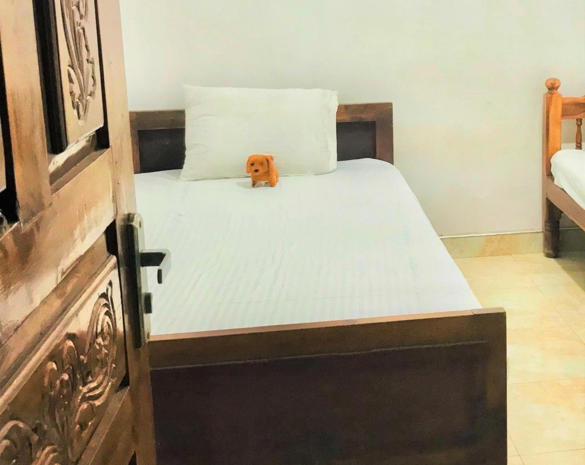 Grand Refuge Holiday Rooms Anuradhapura Exterior foto