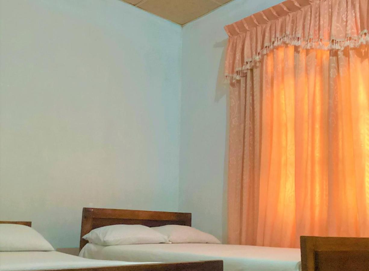 Grand Refuge Holiday Rooms Anuradhapura Exterior foto